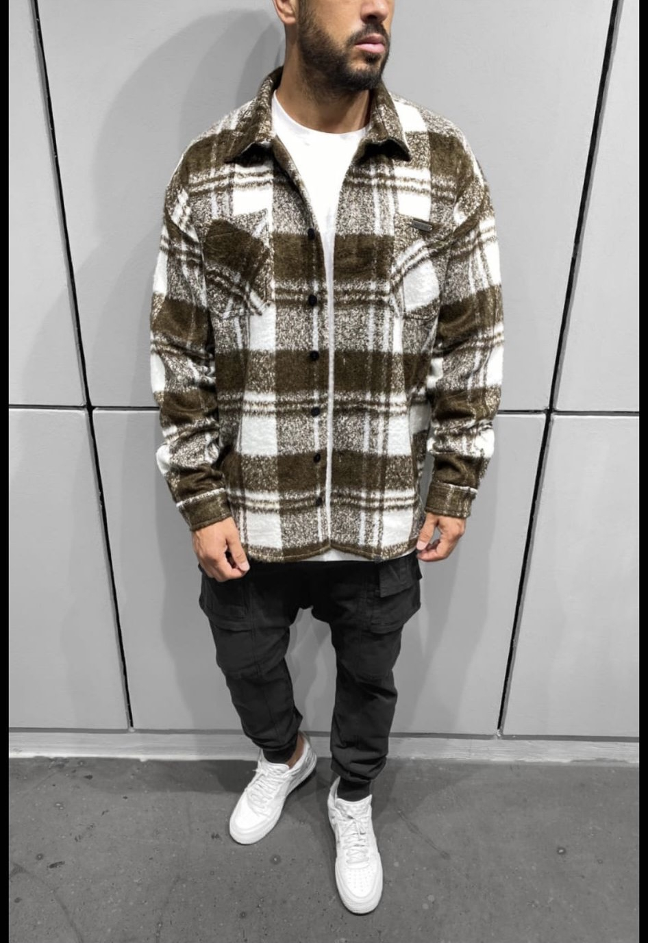 Hnedá karovaná košeľa