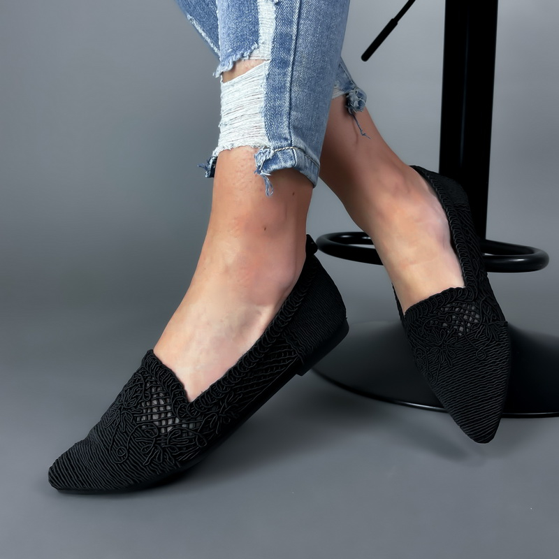 Čierne háčkované mokasíny