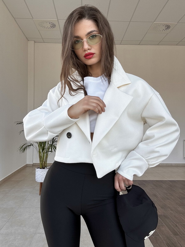 Smotanové krátke sako