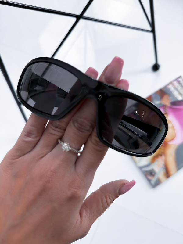 Čierne  slnečné okuliare