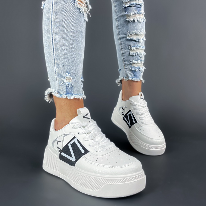 Bielo-čierne  tenisky