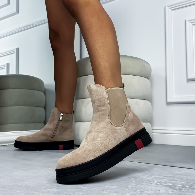 Béžové nízke čižmy