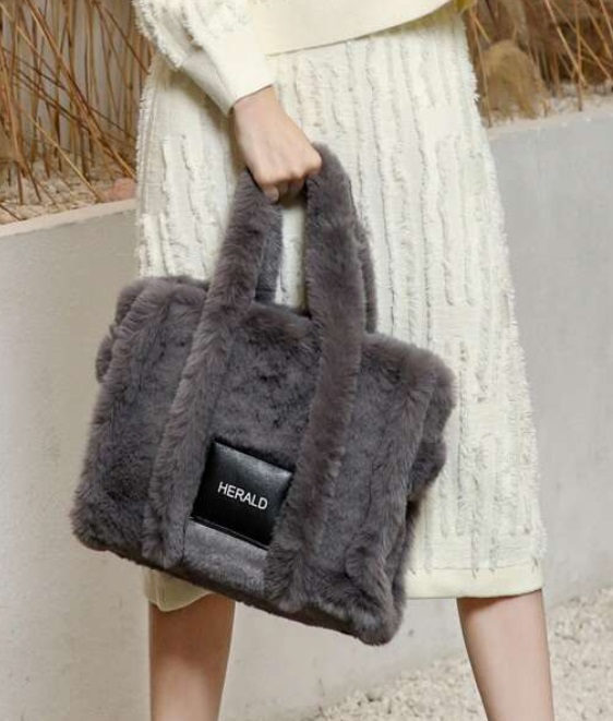 Kožušinková kabelka
