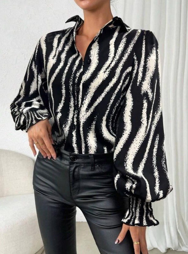 Čierno biela blúzka