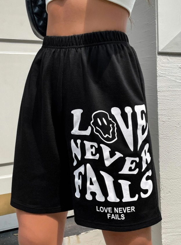 Čierne športové kraťasy