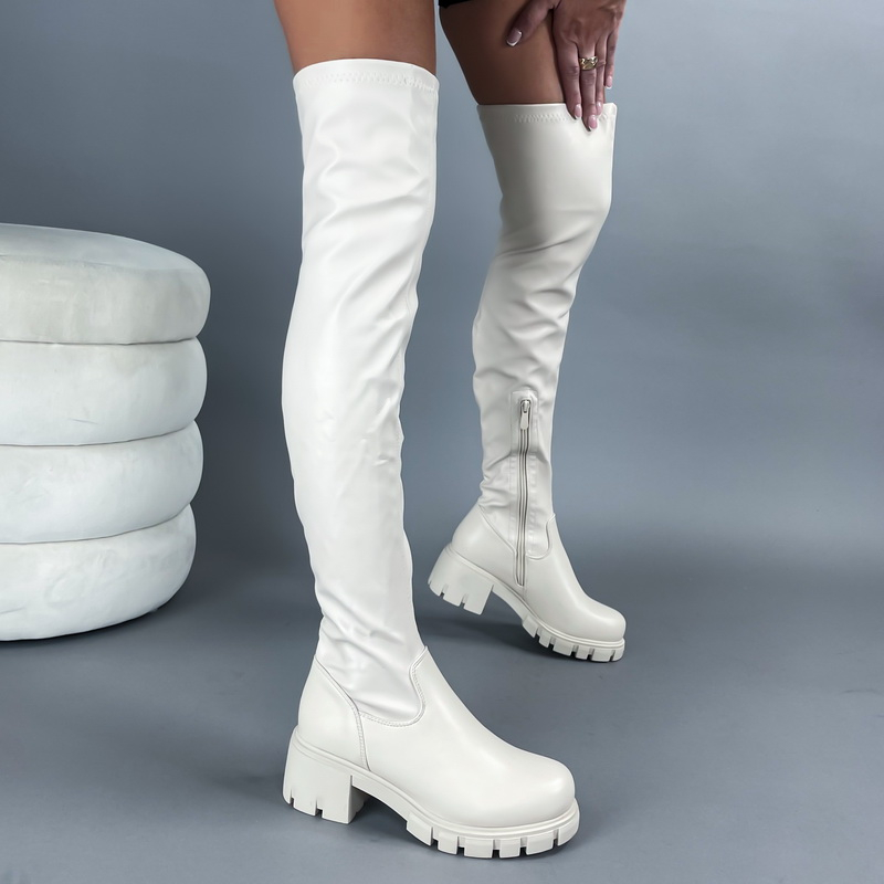 Béžové  vysoké  čižmy