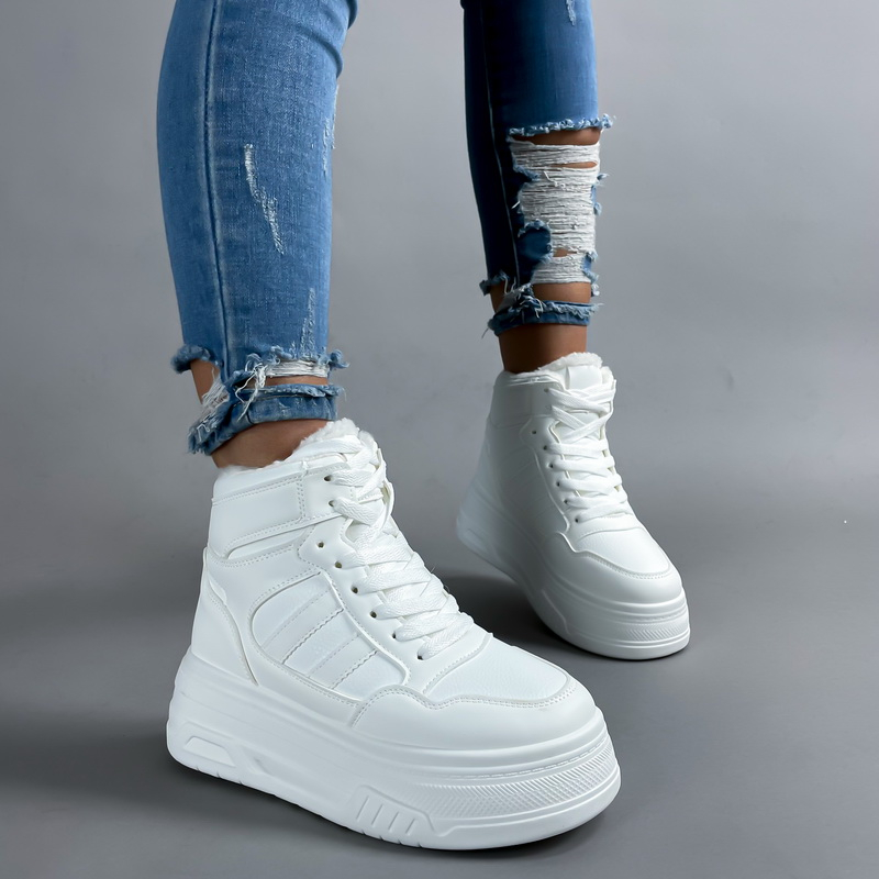 Biele členkové  zateplené tenisky