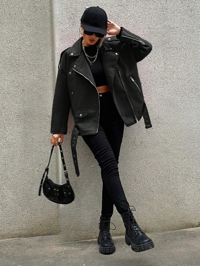 Čierna koženková vesta