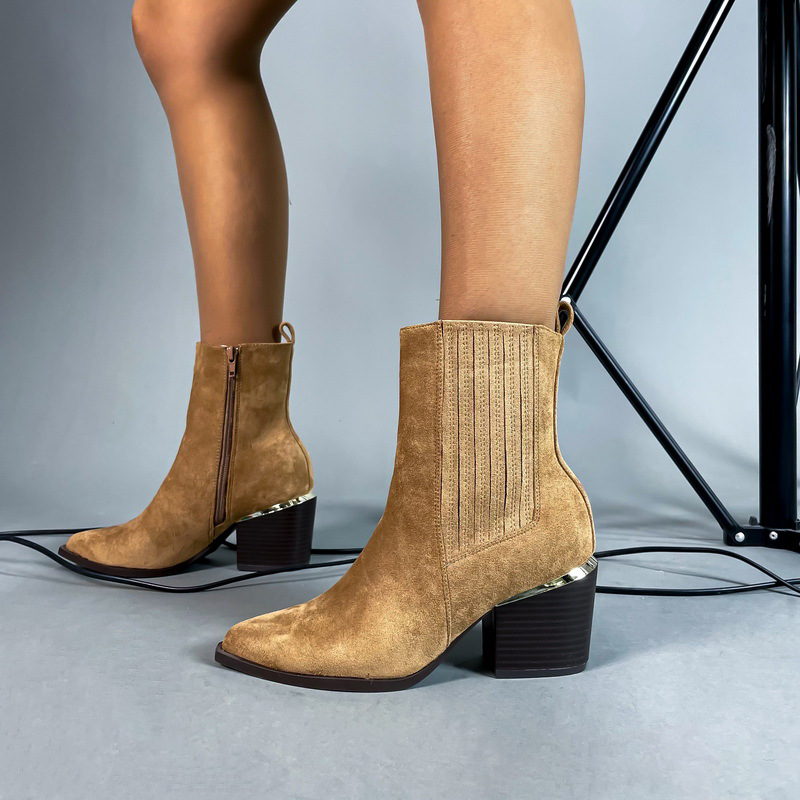 Camelové  kotníkové čižmy