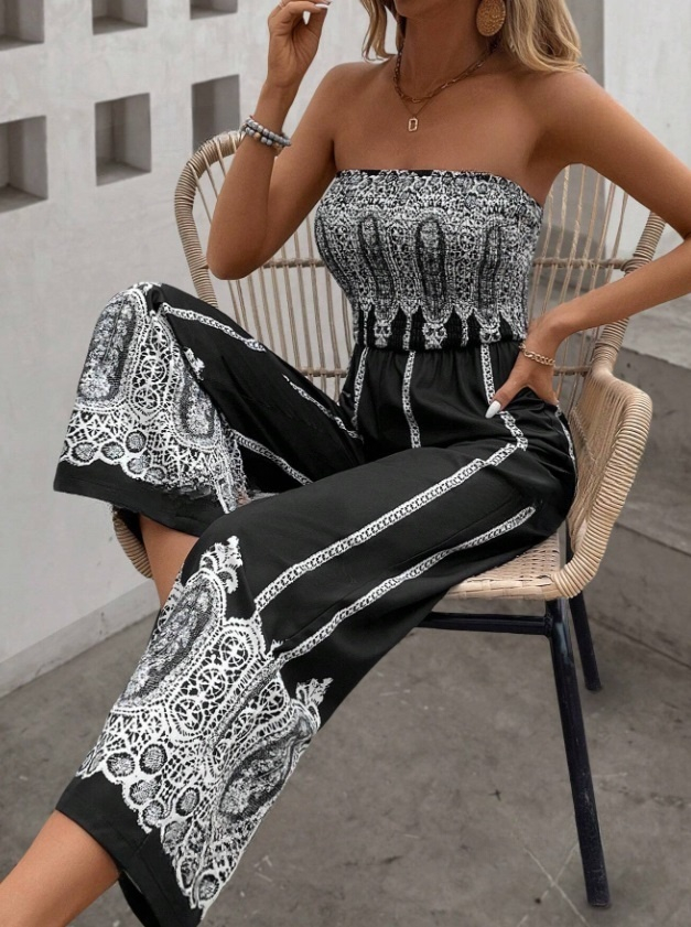 Čierny vzorovaný overal