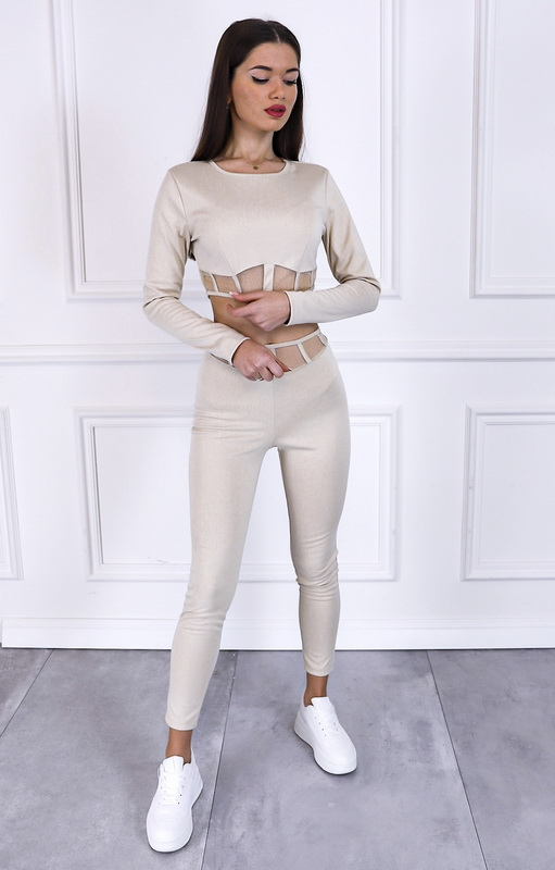 Béžová športová súprava