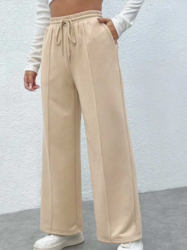 Béžové teplákové nohavice