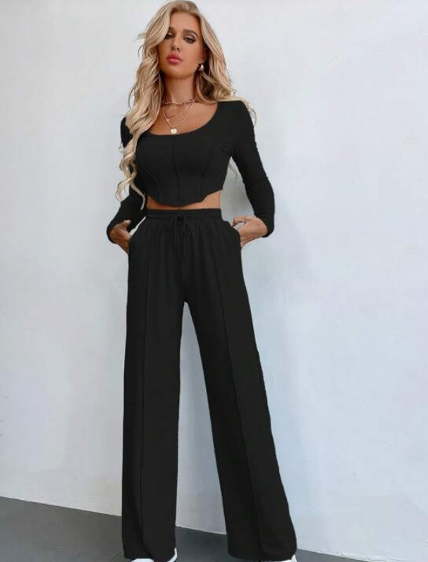 Čierny športový komplet