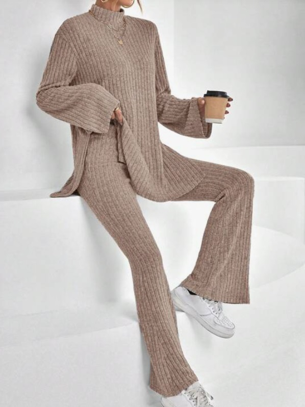 Hnedý vrúbkovaný komplet