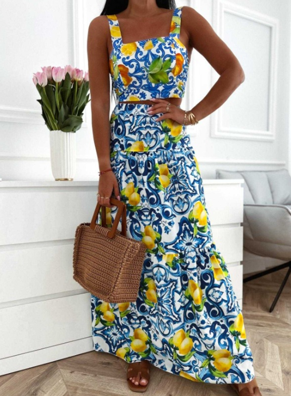 Vzorovaný sukňový komplet