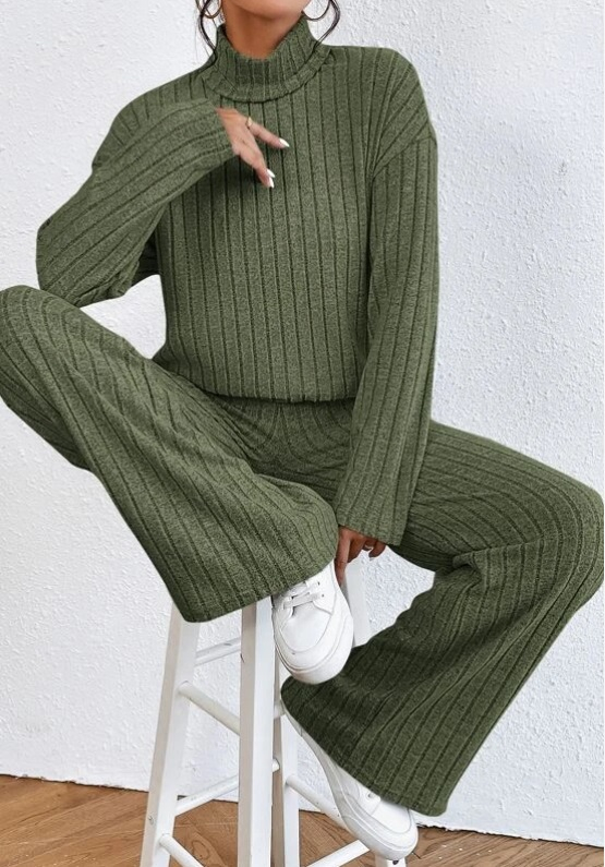 Zelený  vrúbkovaný komplet