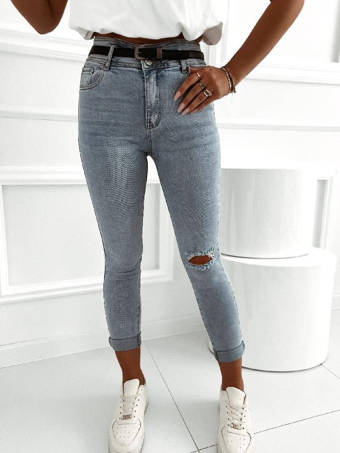 Svetlomodré rifle s opaskom