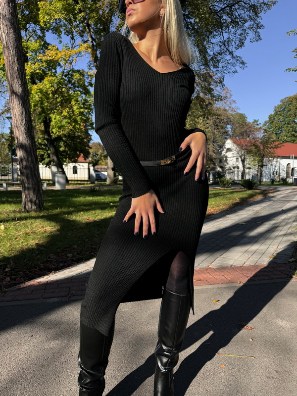 Čierne dlhé upletové šaty