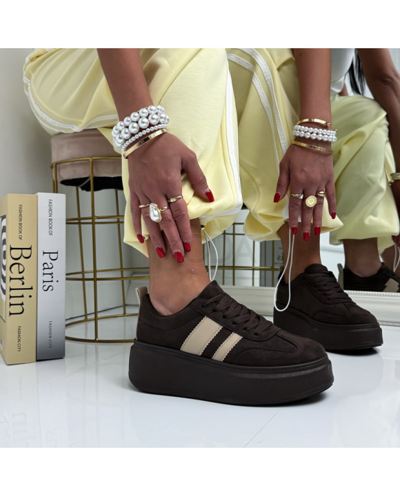 Tmavohnedé tenisky-326830-20