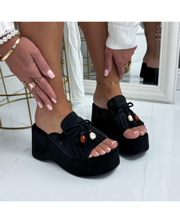 Čierne šľapky na platforme-327288-20