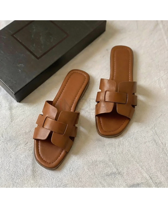 Hnedé šľapky-326448-20