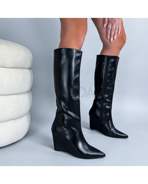 Čierne vysoké čižmy na platforme-324249-20
