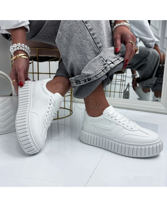 Biele tenisky-326219-20