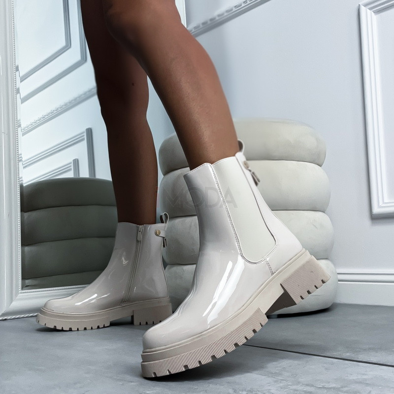 Béžové lakované nízke čižmy-311344-31