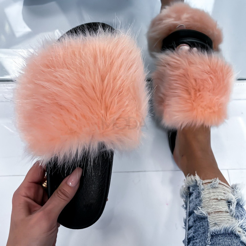 Svetloružové kožušinové šľapky-282402-34