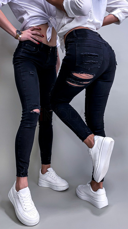 Čierne potrhané rifle-261787-38