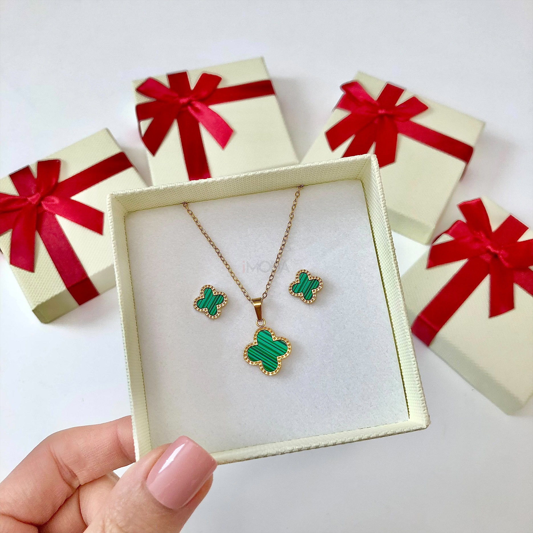 Dámska oceľová súprava s krabičkou Olivia-295601-33