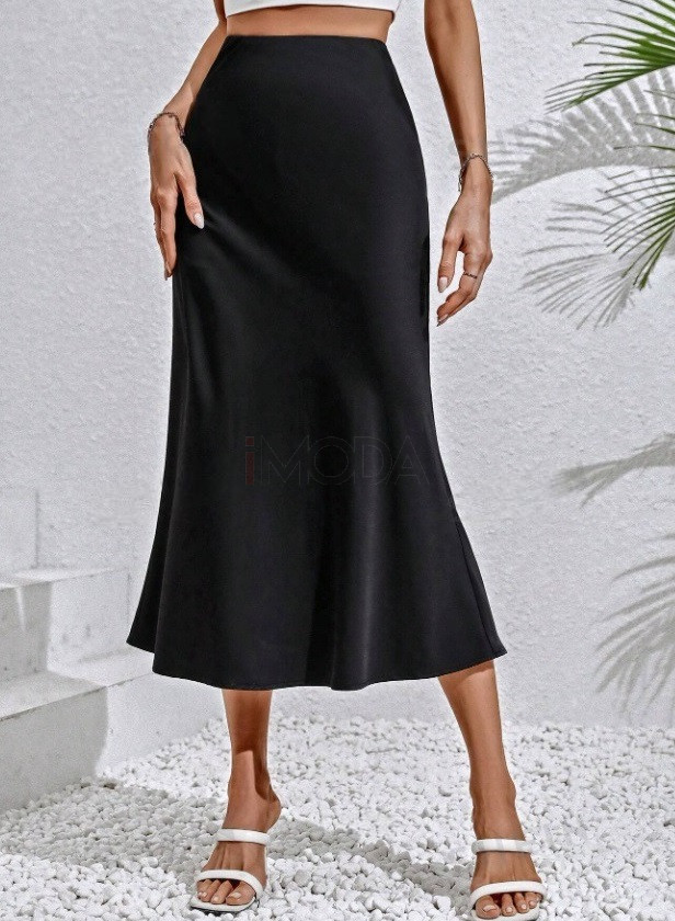 Čierna saténová sukňa-300303-33