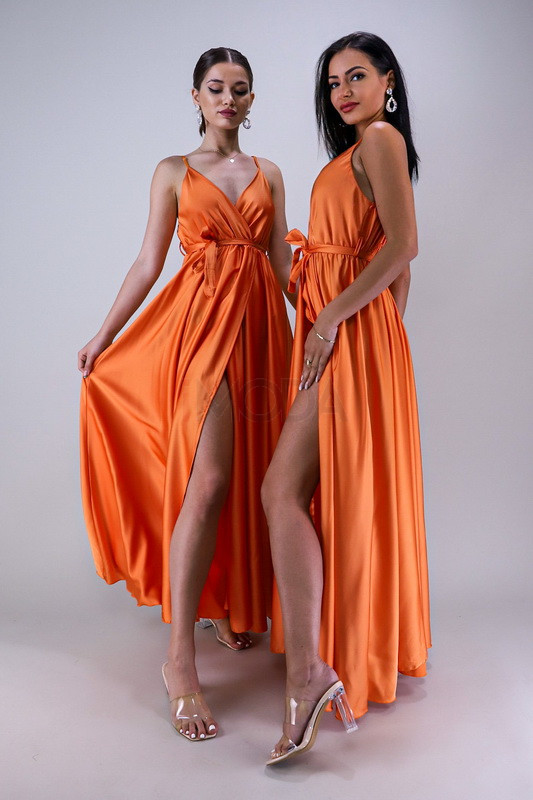 Oranžové saténové dlhé šaty-248143-38