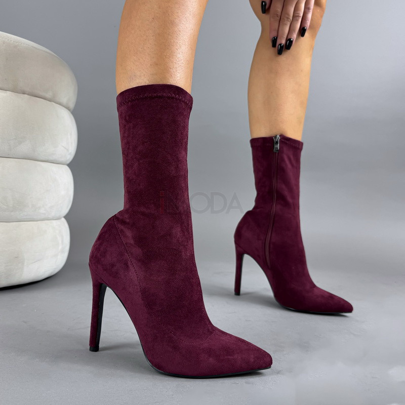 Bodrové semišové kotníhové čižmy-323433-31