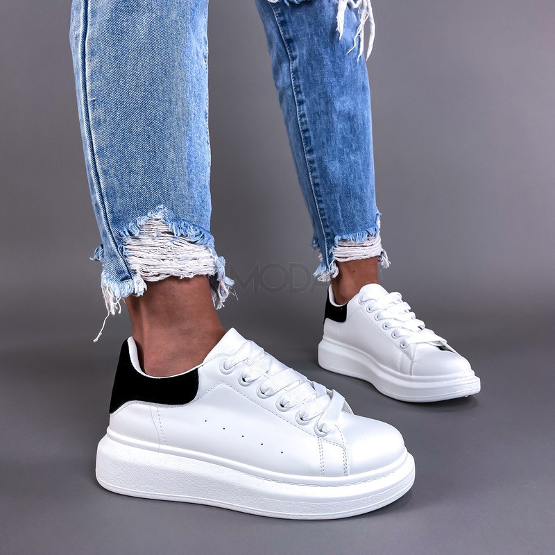 Biele tenisky s čiernym doplnkom-272068-33