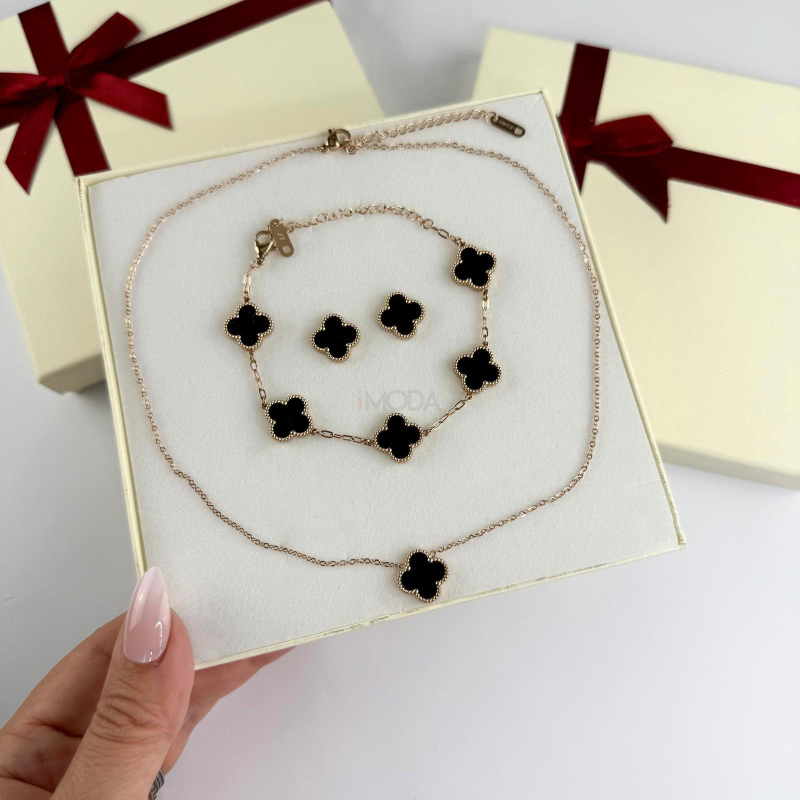 Dámska oceľová súprava s krabičkou Olivia-307289-35