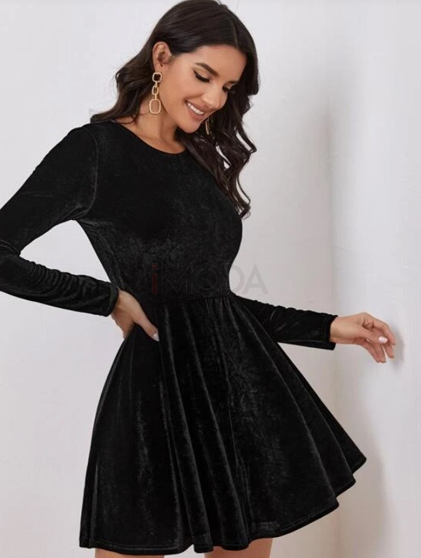 Čierne zamatové šaty-296862-33