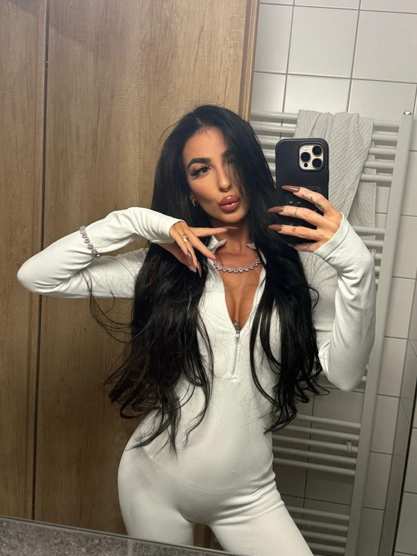 Biely overal-324468-33