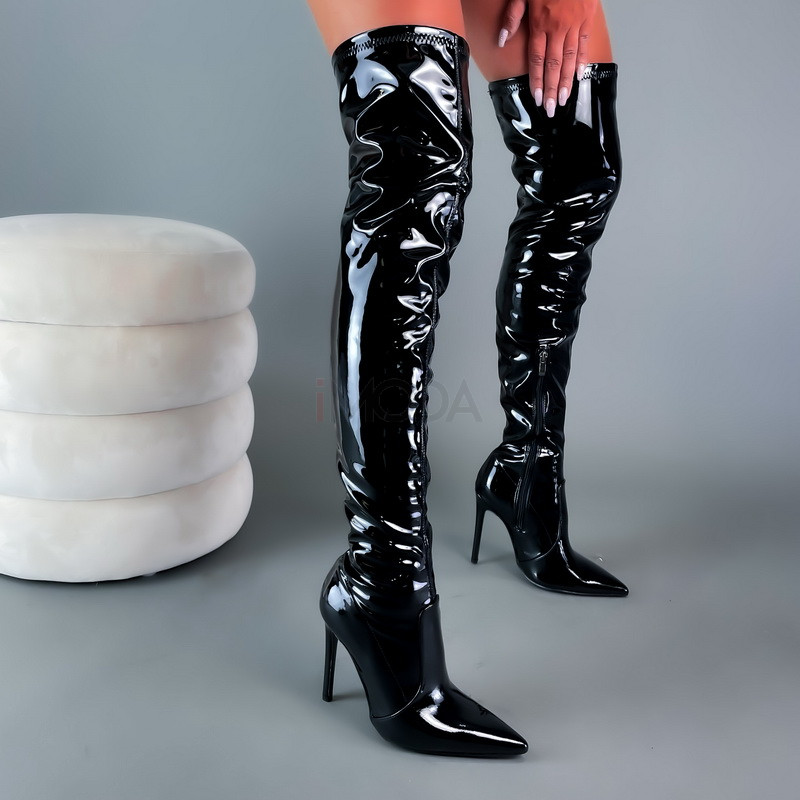 Čierne lakované vysoké čižmy-290926-310