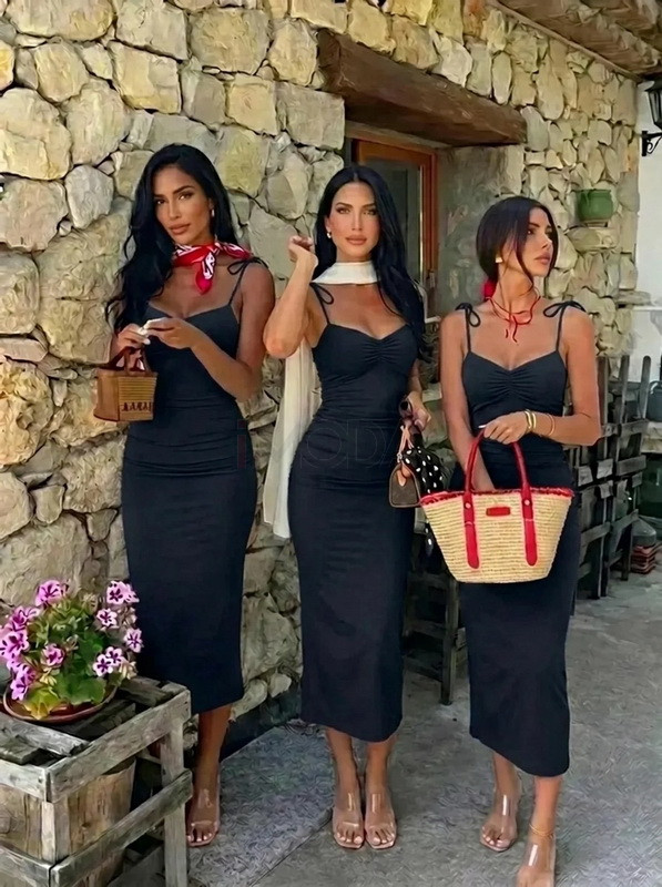 čierne šaty na ramienka-328336-31
