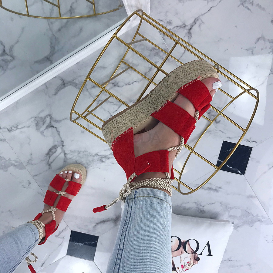 Červené sandále na platforme-204080-38