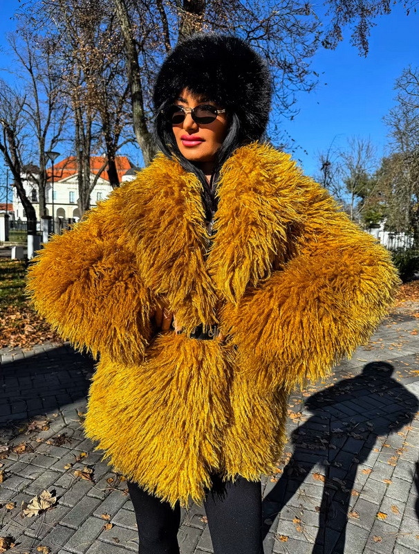 Žltý kožušinový kabát-323406-33