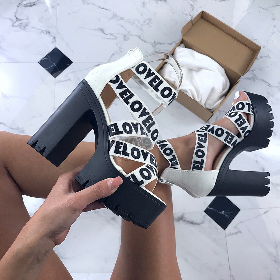 Biele trendy sandálky-206746-31