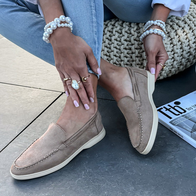 Hnedé semišové mokasíny-327489-35