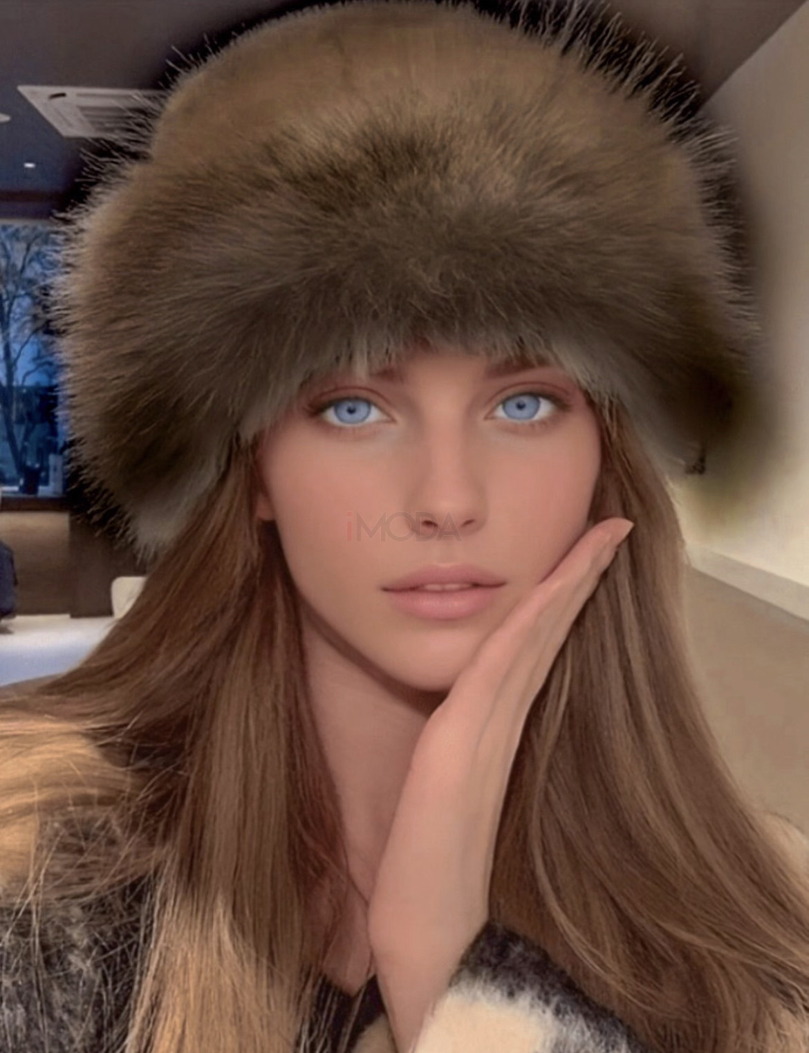 Hnedý kožušinový klobúk-313289-32