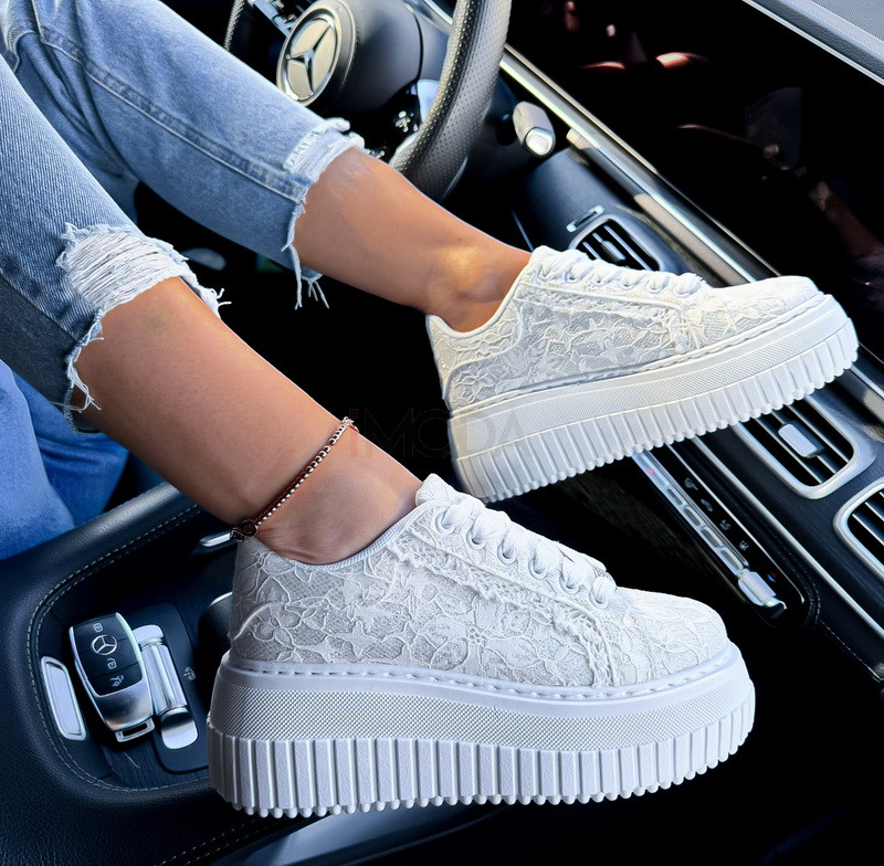 Biele čipkované tenisky-317474-39