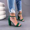 Zelené semišové  sandále