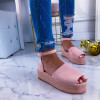 Ružové dámske sandále