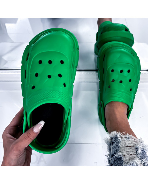 Zelené šľapky-285829-20