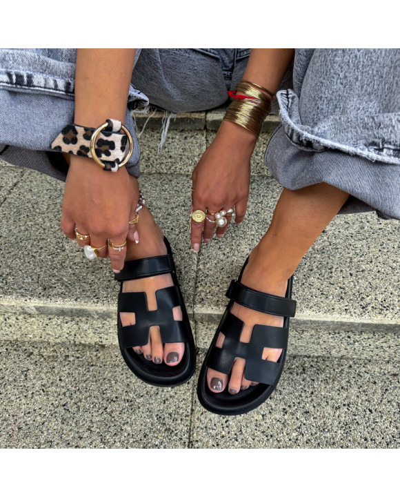 Čierne šľapky-298102-20